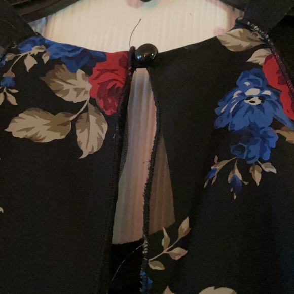 Flirty and Fun Papaya Top - Picture 9 of 9